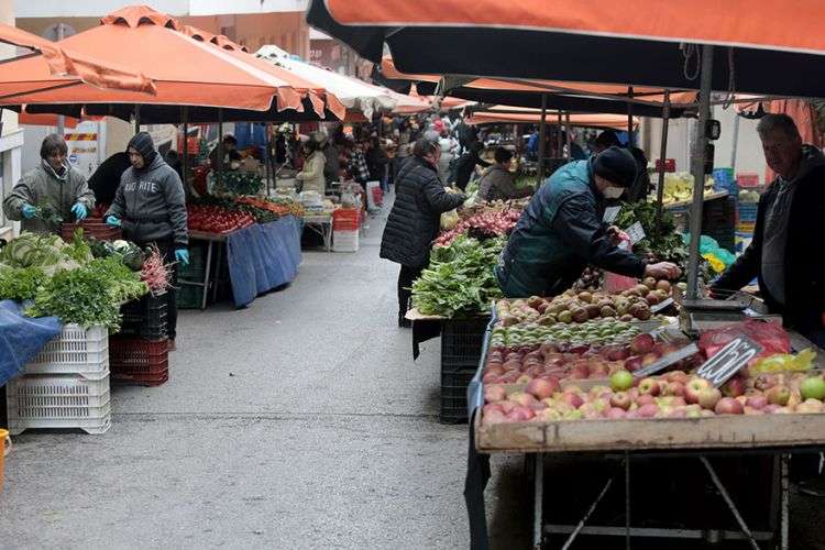 Έρευνα: Το 70% των Καταναλωτών Επιλέγουν τις Λαϊκές Αγορές για τα Προϊόντα τους