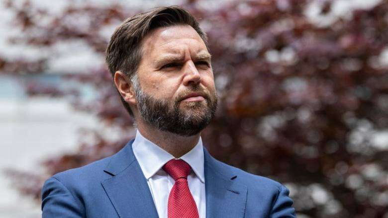 Τζέι Ντι Βανς: Δε θέλουμε αλλαγή καθεστώτος στο Ιράν