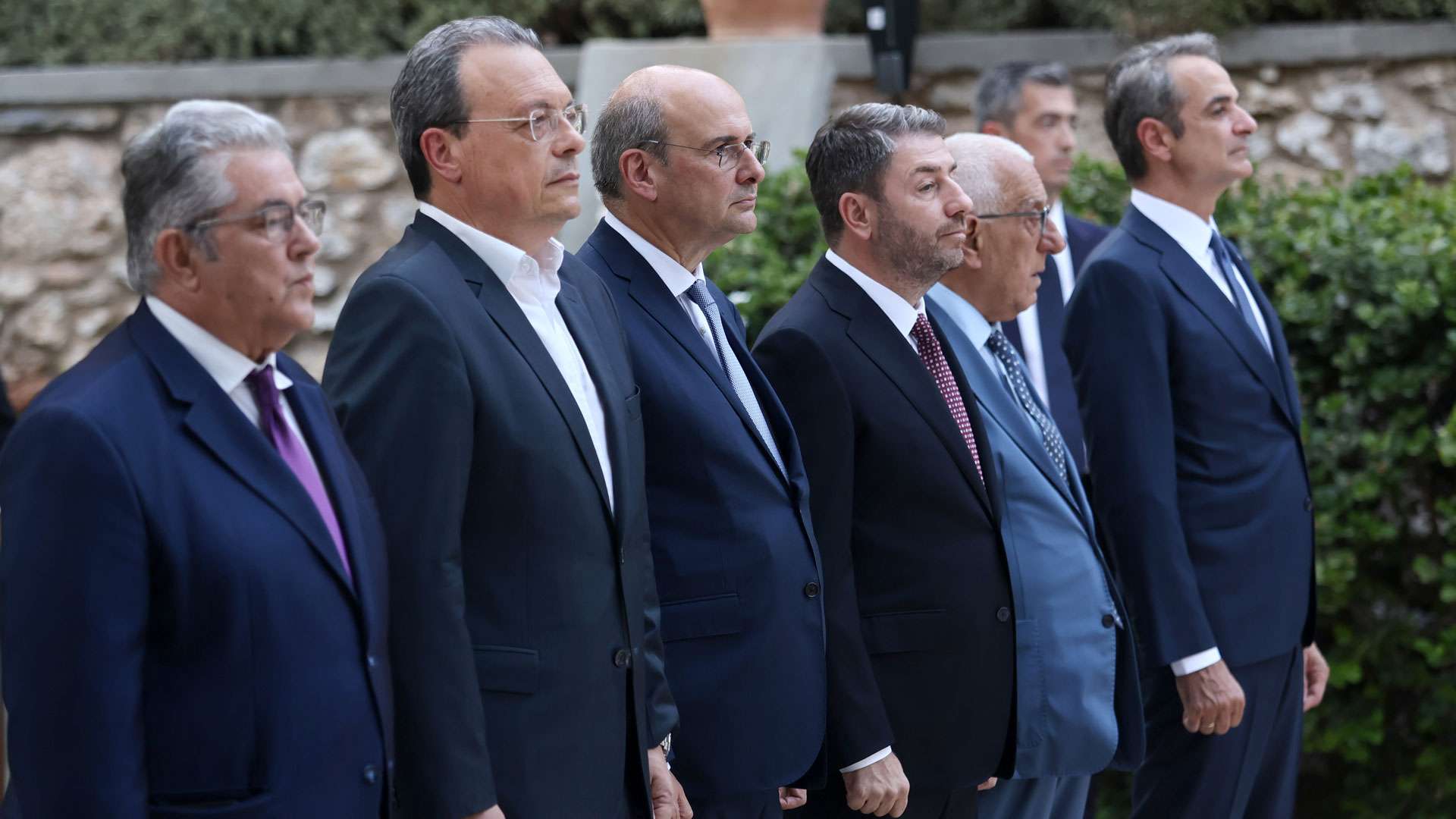 Η Δεξίωση για την Αποκατάσταση της Δημοκρατίας