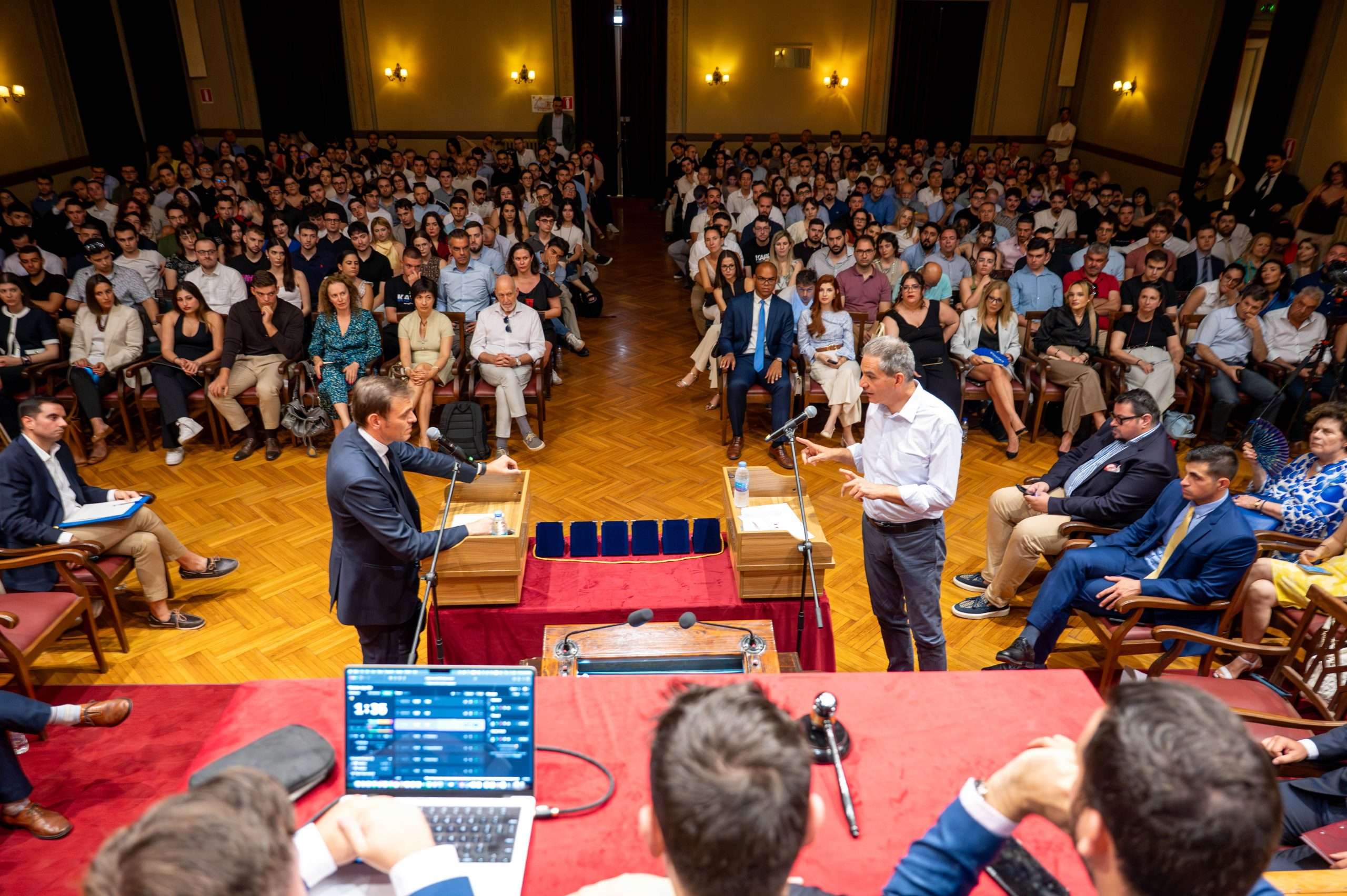 Το μεγαλύτερο καλοκαιρινό πολιτικό debate του 2025 από το Debate House