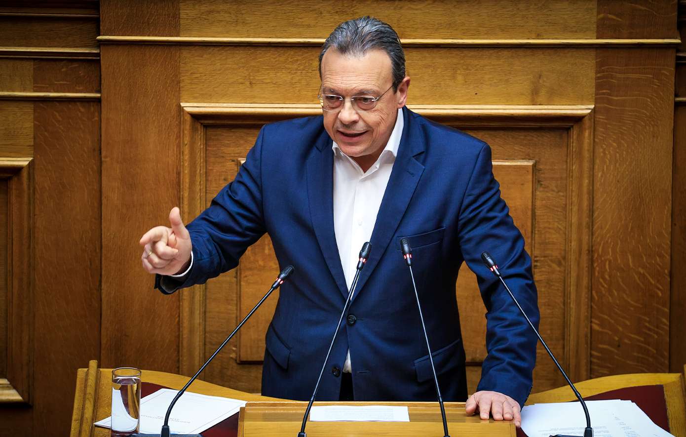 Σωκράτης Φάμελλος: Ζητά παραιτήσεις υπουργών και Μητσοτάκη
