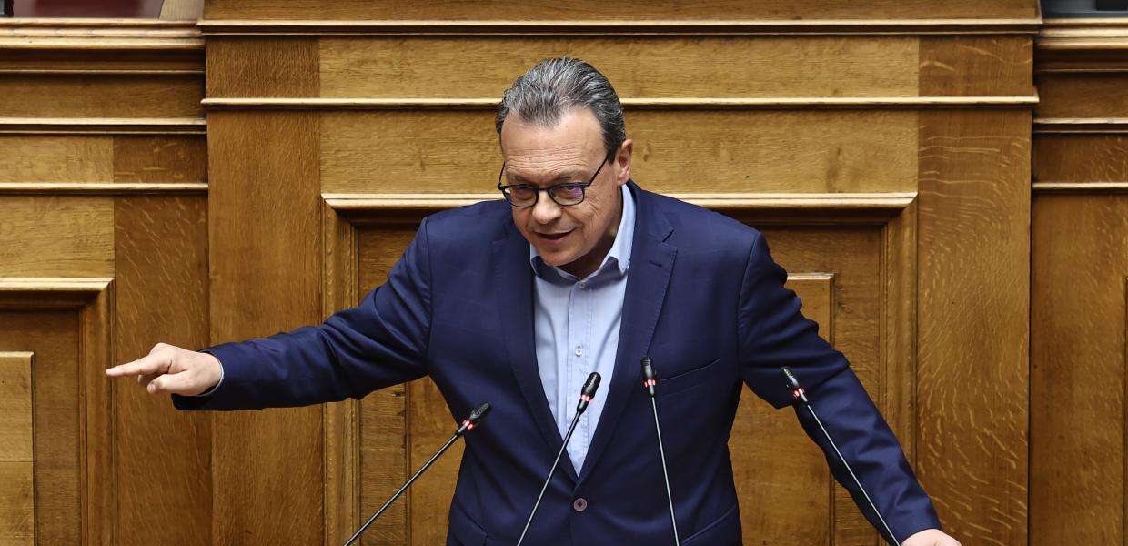 Φάμελλος: Ευθύνη Μητσοτάκη και για το μεταναστευτικό