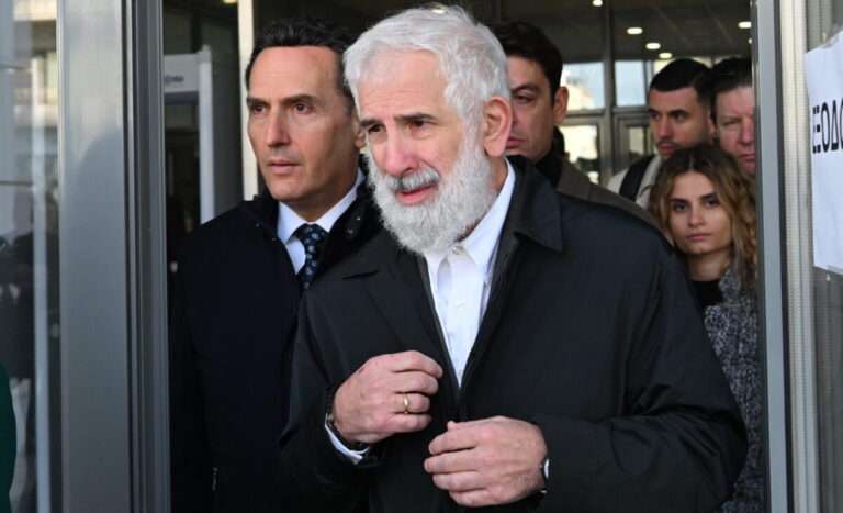 Πέτρος Φιλιππίδης: 3 χρόνια φυλάκιση με αναστολή