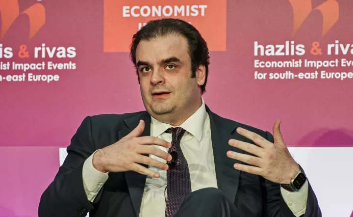 Πιερρακάκης για την εξαγορά της HSBC Μάλτας από την ελληνική Credia Bank