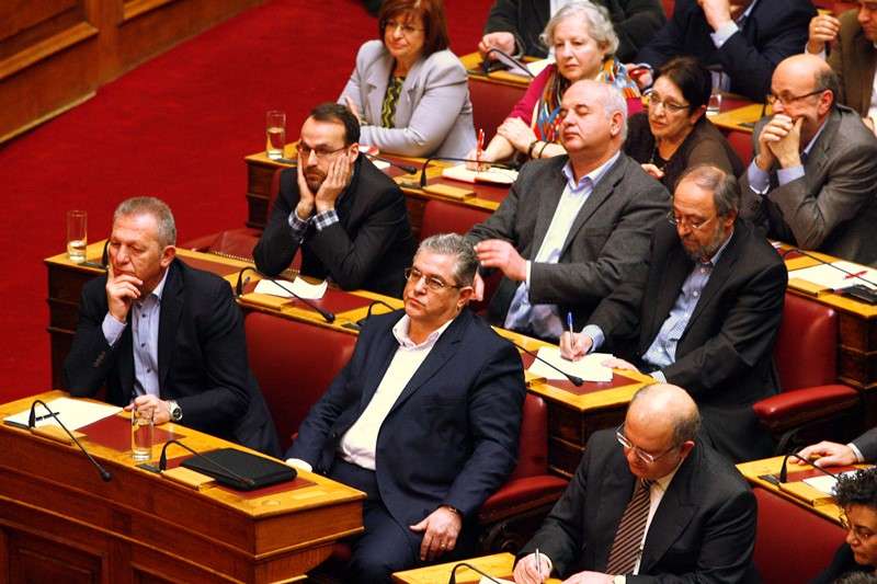 ΚΚΕ για επικοινωνία Μητσοτάκη – Ζελένσκι