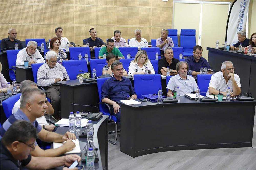 Περιφέρεια Θεσσαλίας: Απόκτηση πέντε κινητών κέντρων έκτακτης ανάγκης
