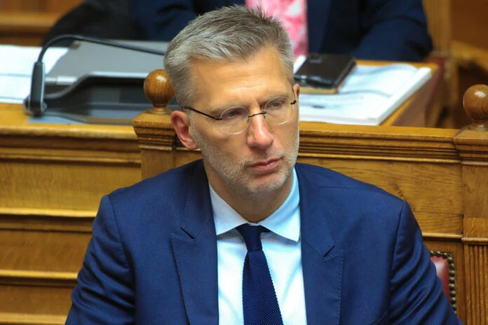 Απάντηση Σκέρτσου σε Χρηστίδη για τα εργατικά ατυχήματα