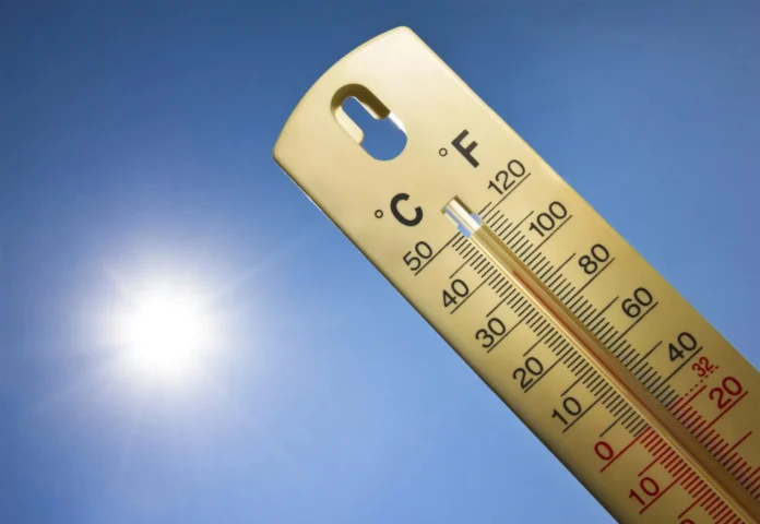 Καιρός σήμερα και αύριο: Άνοδος έως 40°C μετά τις καταιγίδες