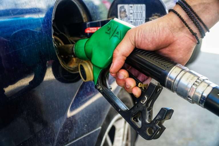Στη φυλακή έξι από τους 22 κατηγορούμενους για το κύκλωμα λαθρεμπορίας καυσίμων