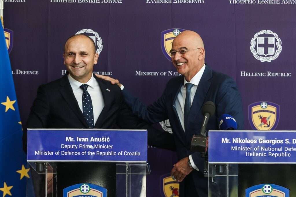 Συνάντηση Δένδια με τον Υπουργό Άμυνας της Κροατίας