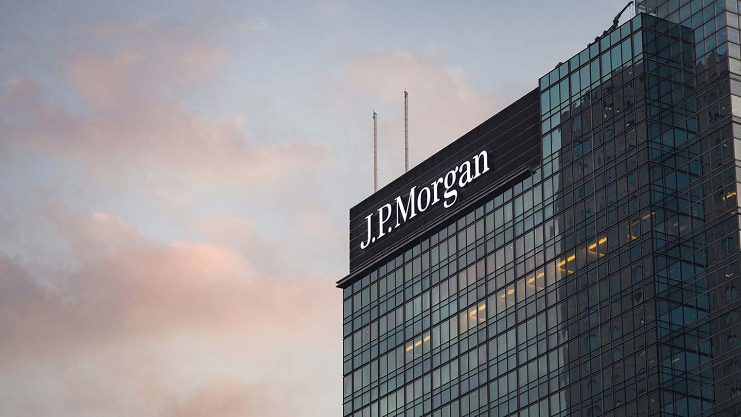JP Morgan: Σε επιβράδυνση η αμερικανική οικονομία
