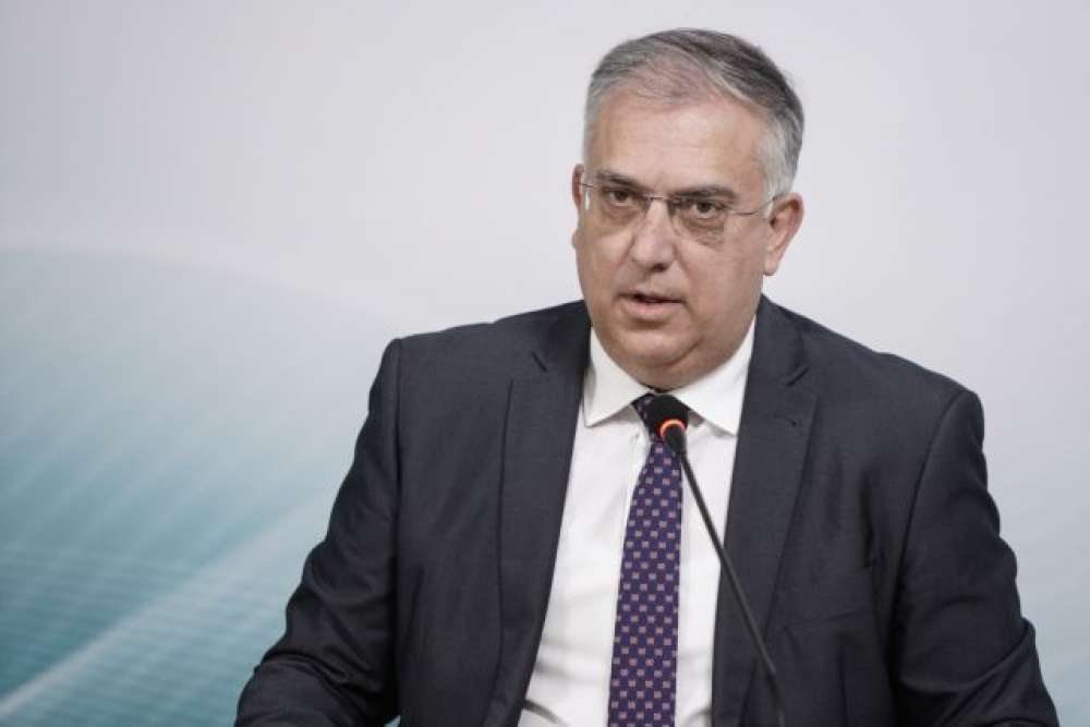 Θεοδωρικάκος: Αυστηροί έλεγχοι και μειώσεις τιμών στα σούπερ μάρκετ