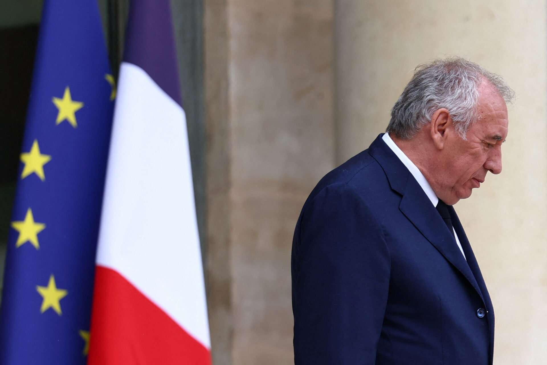 Μπαϊρού: «Οι επόμενες ημέρες είναι κρίσιμες για τη Γαλλία»