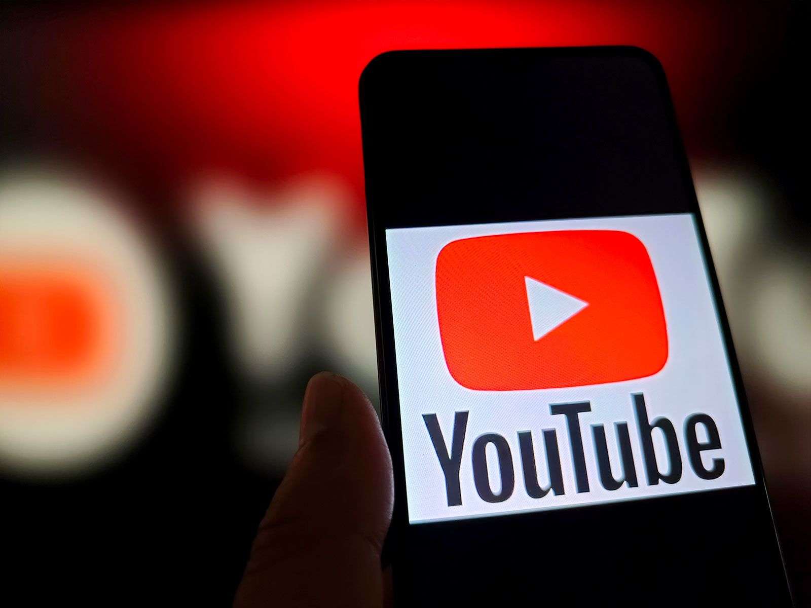 YouTube: Καταβάλει 24,5 εκατομμύρια δολάρια στον Ντόναλντ Τραμπ για επίλυση της μήνυσης