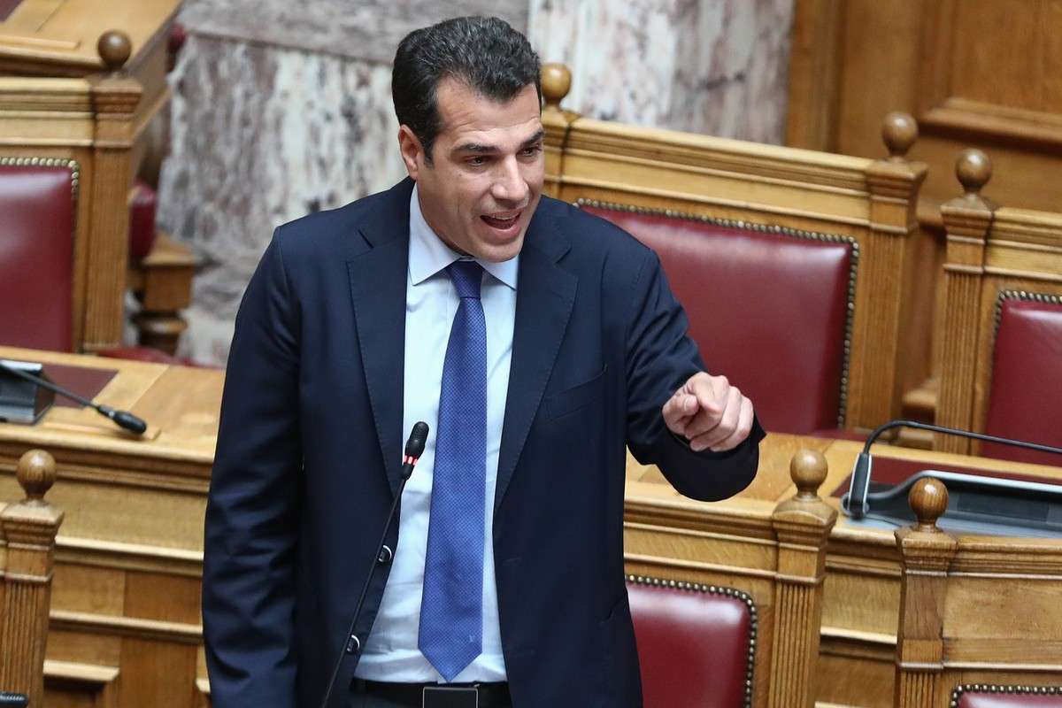 Πλεύρης: «Αν δεν μπορώ να σε πάω πίσω, θα πας φυλακή»