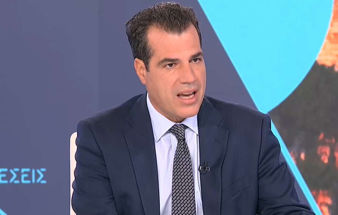 Πλέυρης για Λαζόπουλο: «Να τον έπιανε ο πόνος όταν ήταν να υπηρετήσει»
