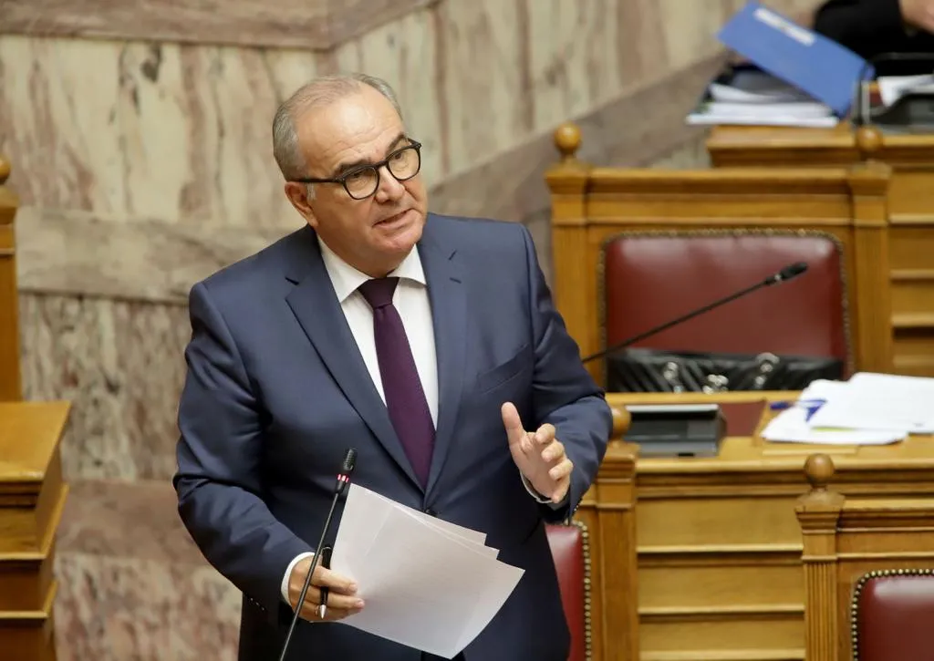 Παπαθανάσης: «Δεν θα χαθεί ούτε ευρώ από το Ταμείο Ανάκαμψης»