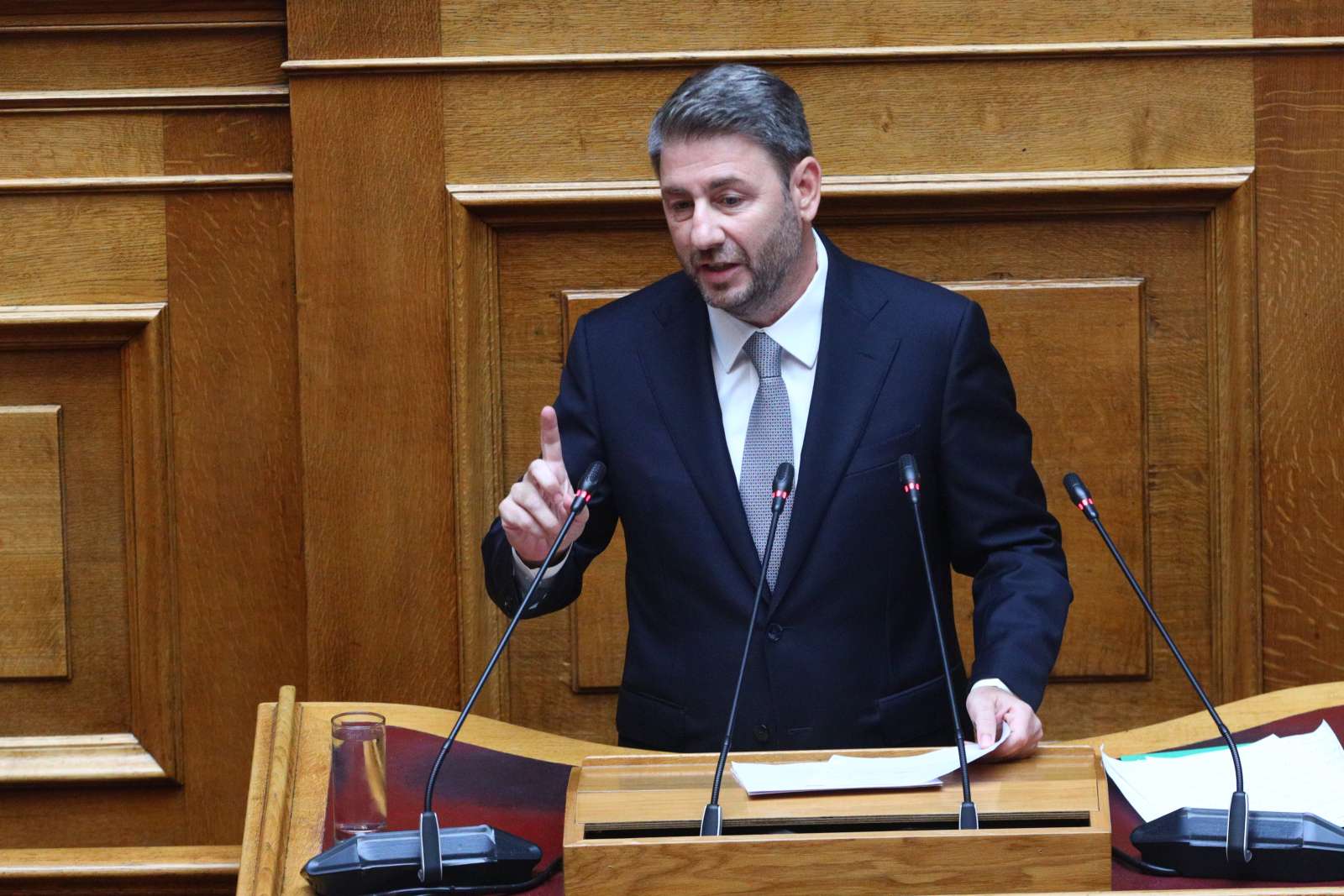 Ανδρουλάκης σε Μαρινάκη: «Αν δεν αλλάξετε ρότα, δε θα δείτε χαΐρι»