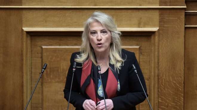 Δούρου: Θα πρέπει η ΕΕ να αλλάξει ριζικά την πολιτική της στη Μέση Ανατολή