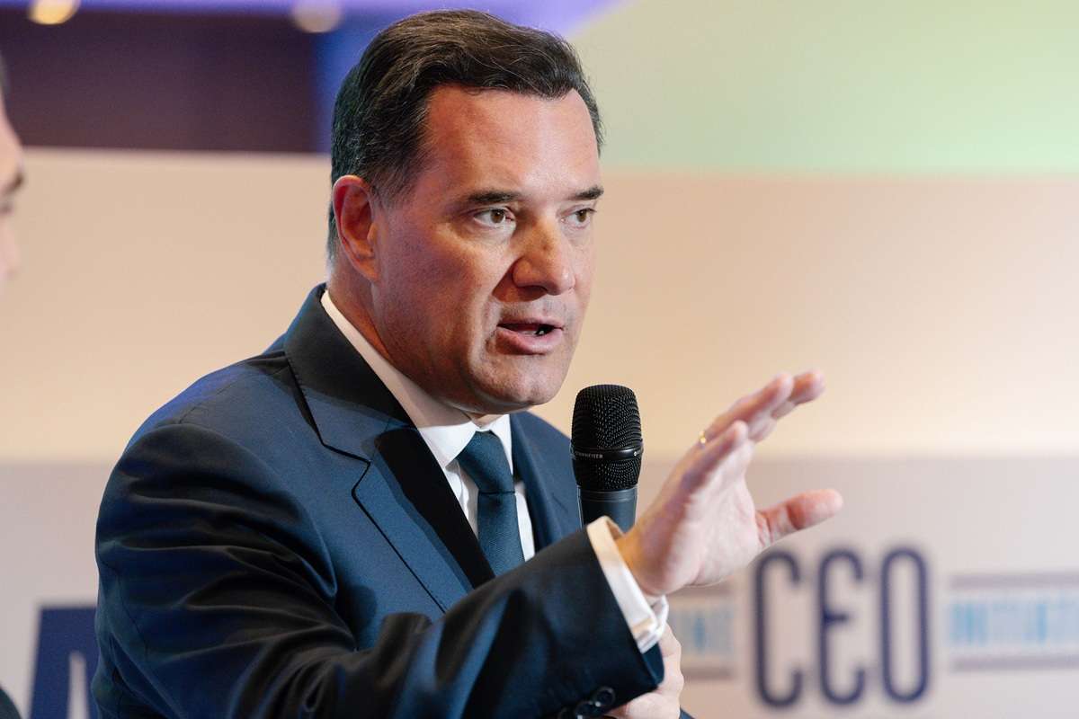 Γεωργιάδης: «Αν αυξηθούν οι μισθοί θα βρουν οι επιχειρήσεις εργαζόμενους»