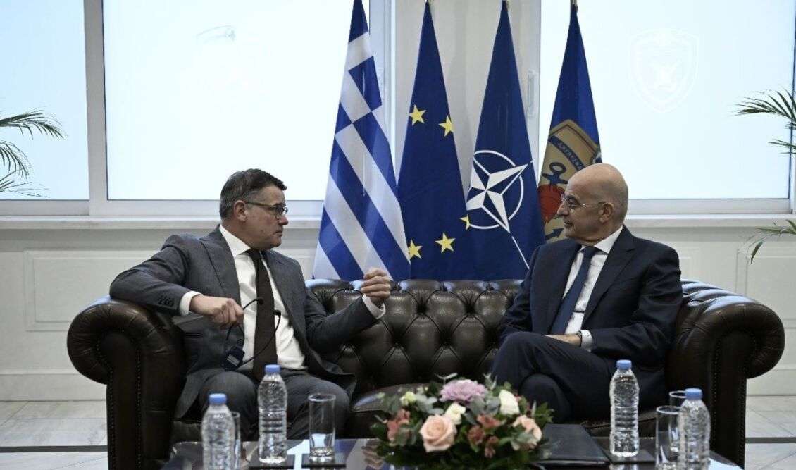 Συνάντηση Δένδια με τον πρωθυπουργό της Έσσης