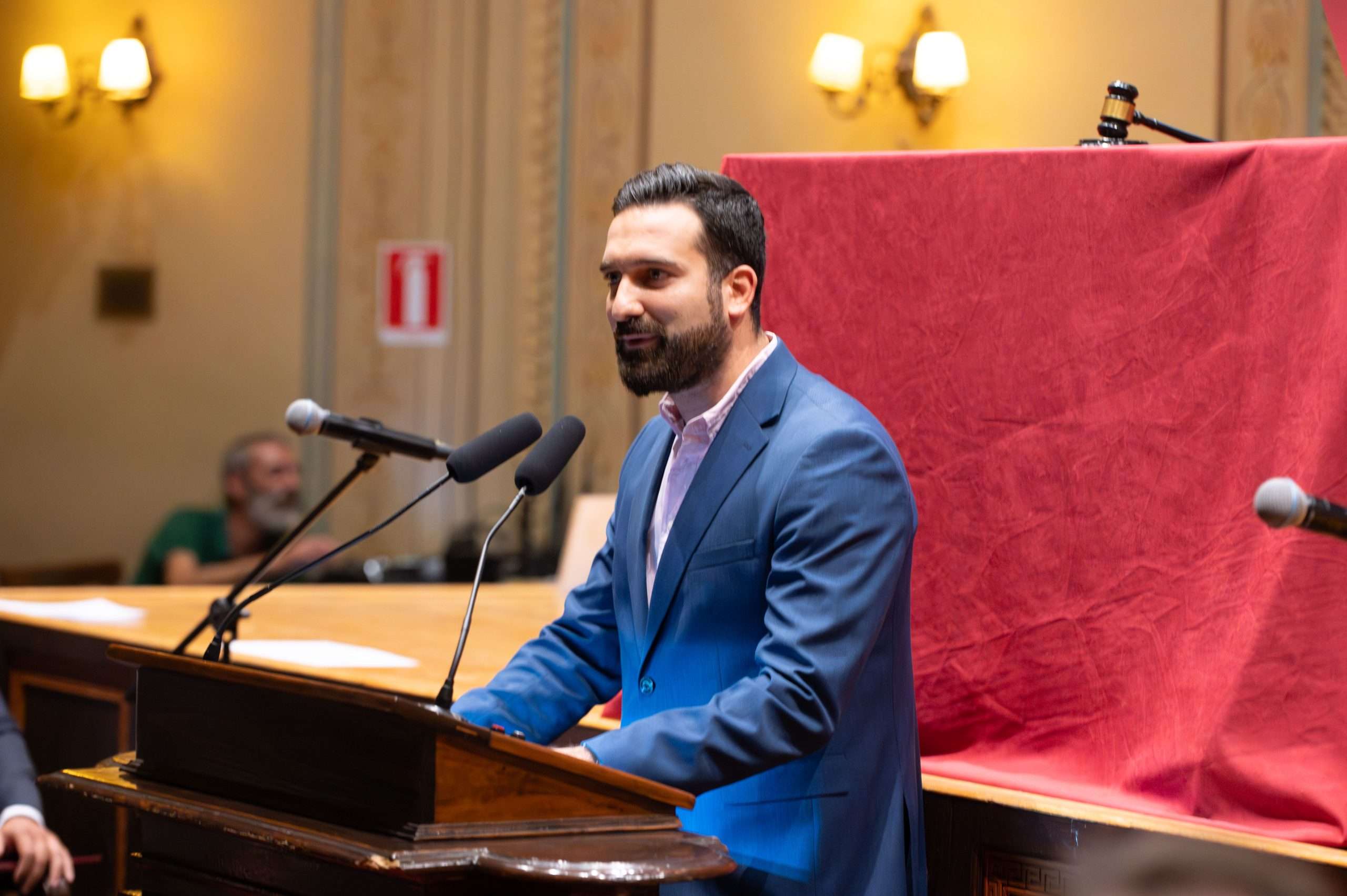 Ο Χρήστος Λαγκαδιανός στο Vérité και τον Ηρακλή Μίγδο