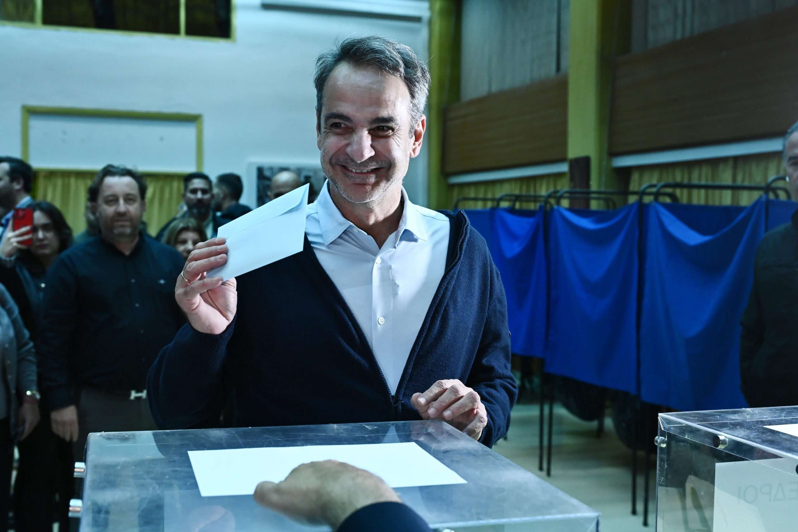 Μητσοτάκης: Ικανοποίηση για τη συμμετοχή στις εσωκομματικές εκλογές της ΝΔ