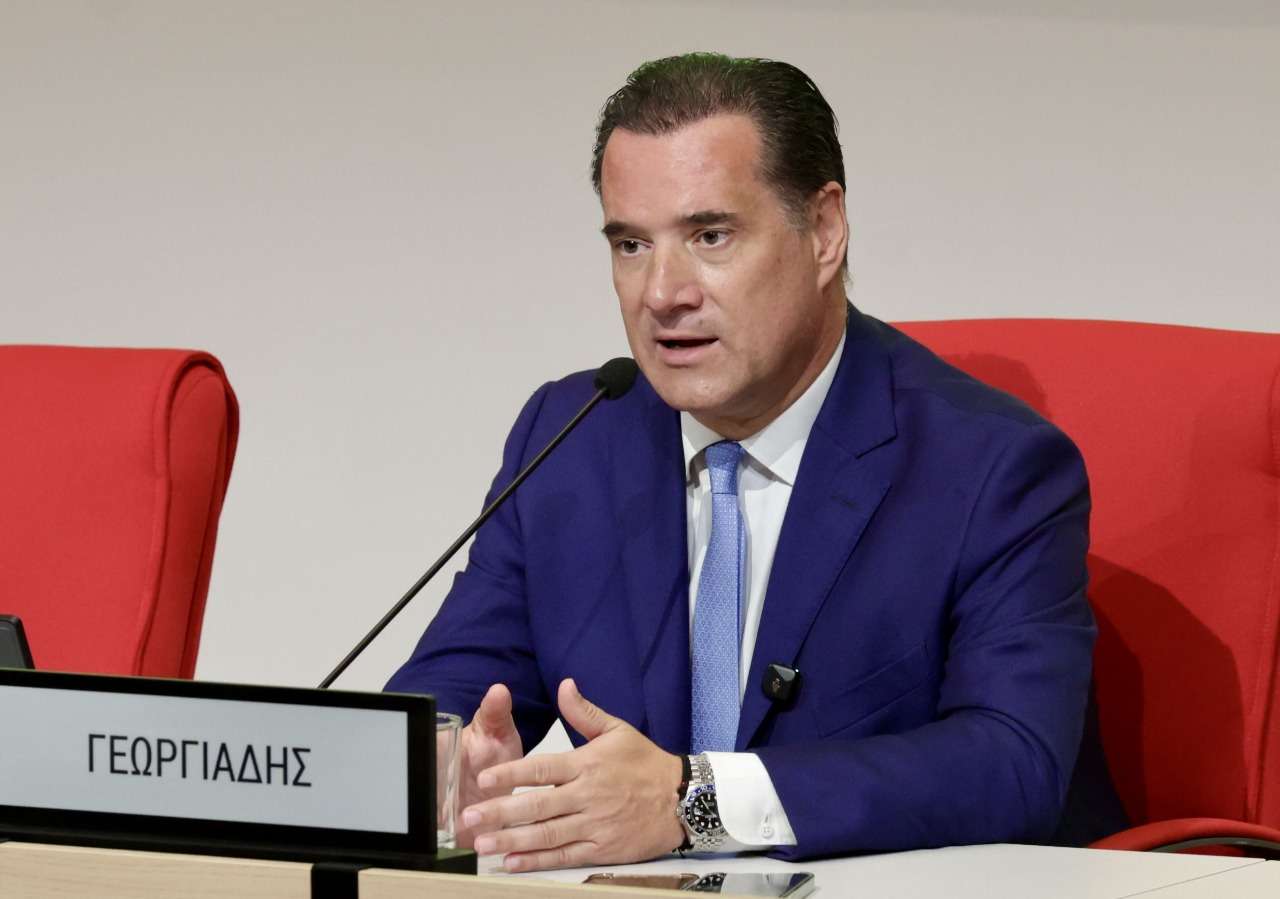 Γεωργιάδης: Κάτω από 4 ώρες η αναμονή στα επείγοντα