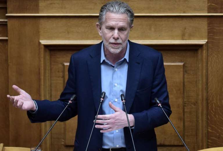 Γερουλάνος: «Η Ελλάδα του Eurogroup και του…Φραπέ»