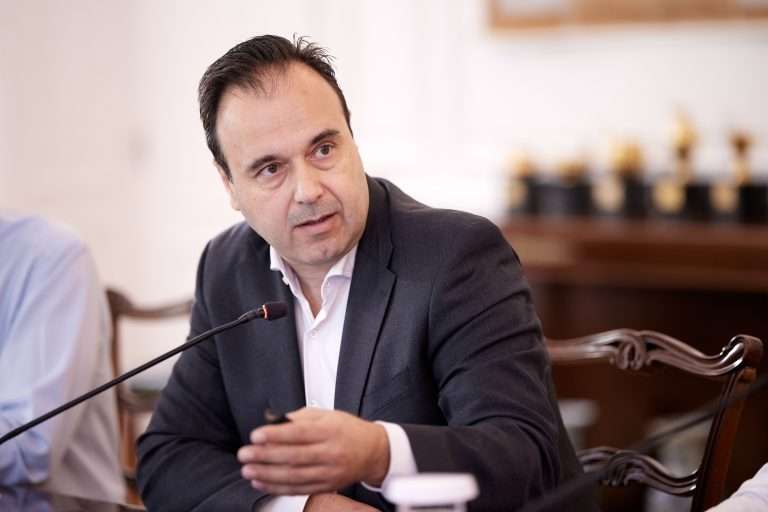 Παπαστεργίου: Άμεσα στο κινητό οι κλήσεις τροχαίων παραβάσεων