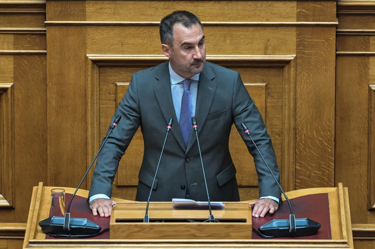 Χαρίτσης: «Όχι στον πολεμικό προϋπολογισμό»