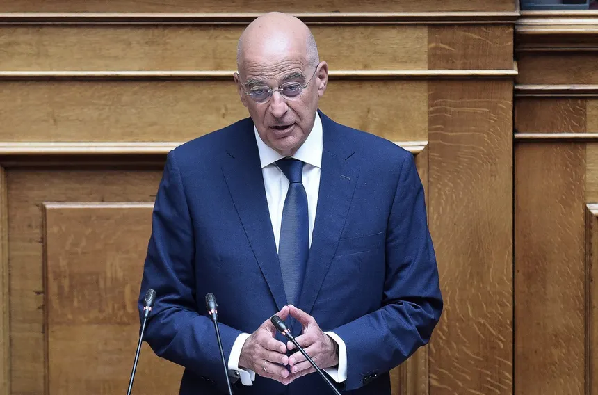 Δένδιας: «Καλώ όλα τα κόμματα να ψηφίσουν τις αμυντικές δαπάνες»