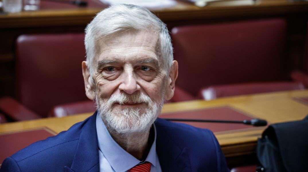 Λοβέρδος: «Fake news» η ανάρτηση για τον Μητσοτάκη