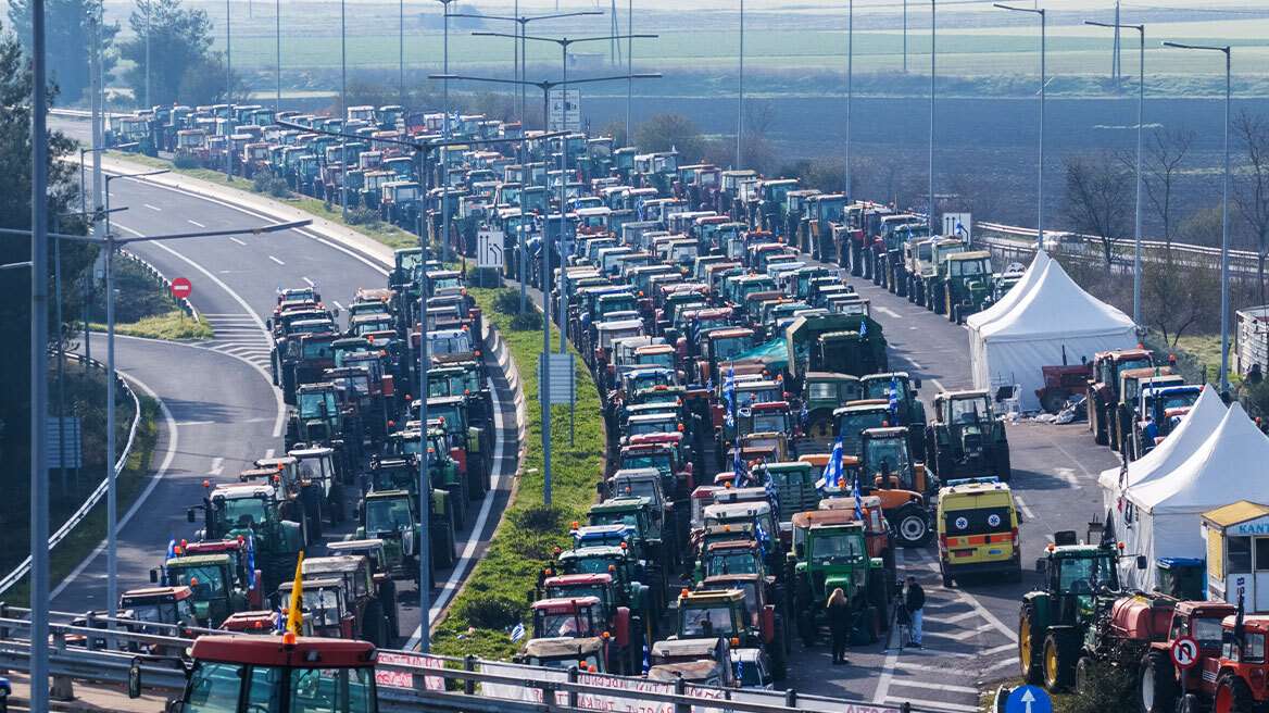 Τουρισμός: 50% οι ακυρώσεις λόγω των μπλόκων