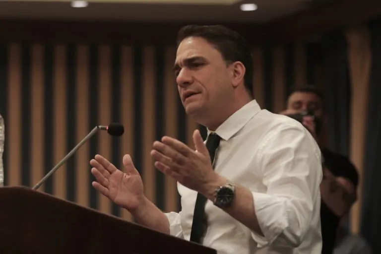 Τσουκαλάς:«Η κυβέρνηση έχει χάσει πια τη νομιμοποίηση»