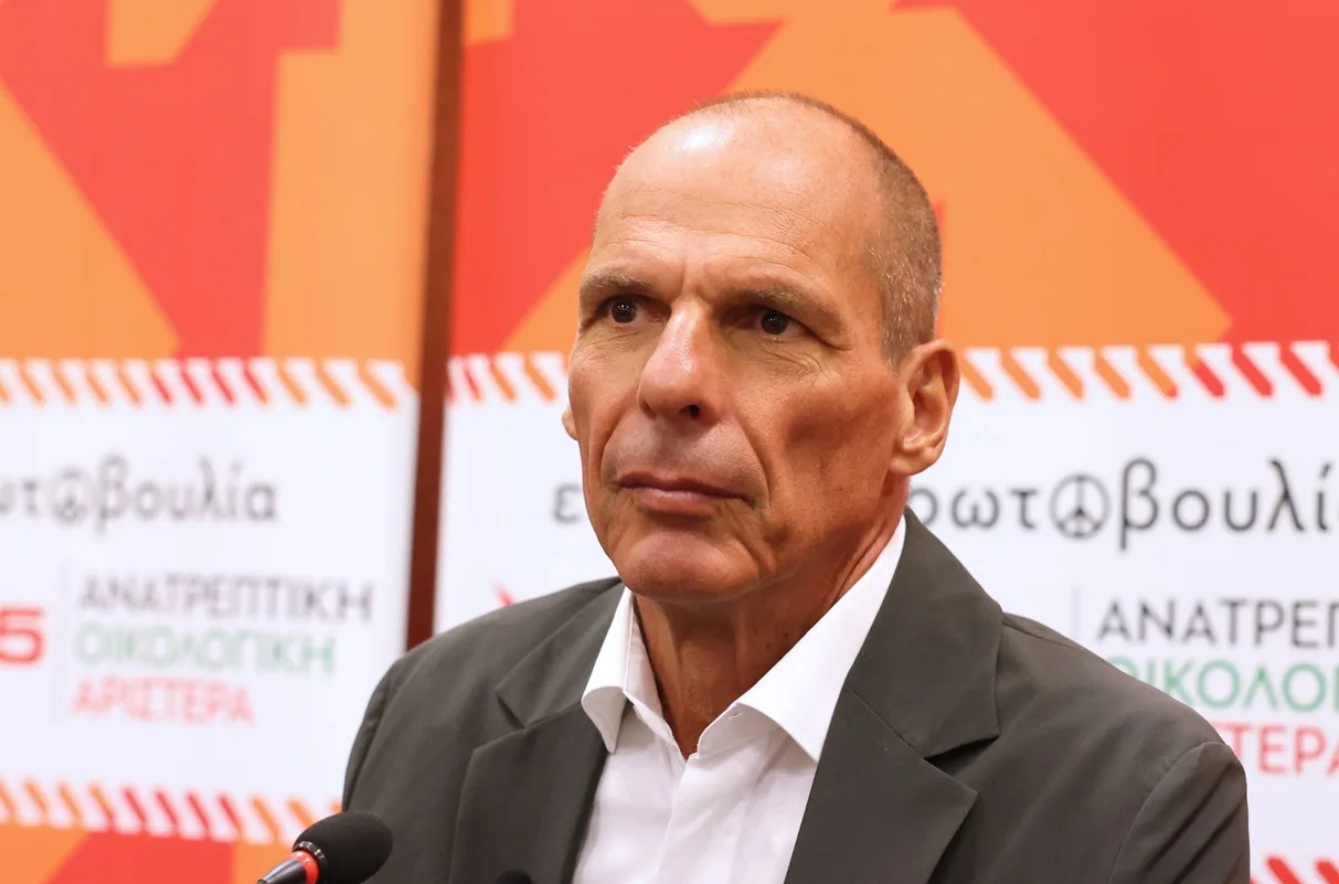 Βαρουφάκης: «Με δαιμονοποιούν επειδή τόλμησα να απαντήσω ειλικρινά»