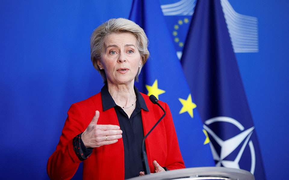 Φον ντερ Λάιεν: «Ισχυρή ευρωπαϊκή απάντηση» στις απειλές Τραμπ για Γροιλανδία