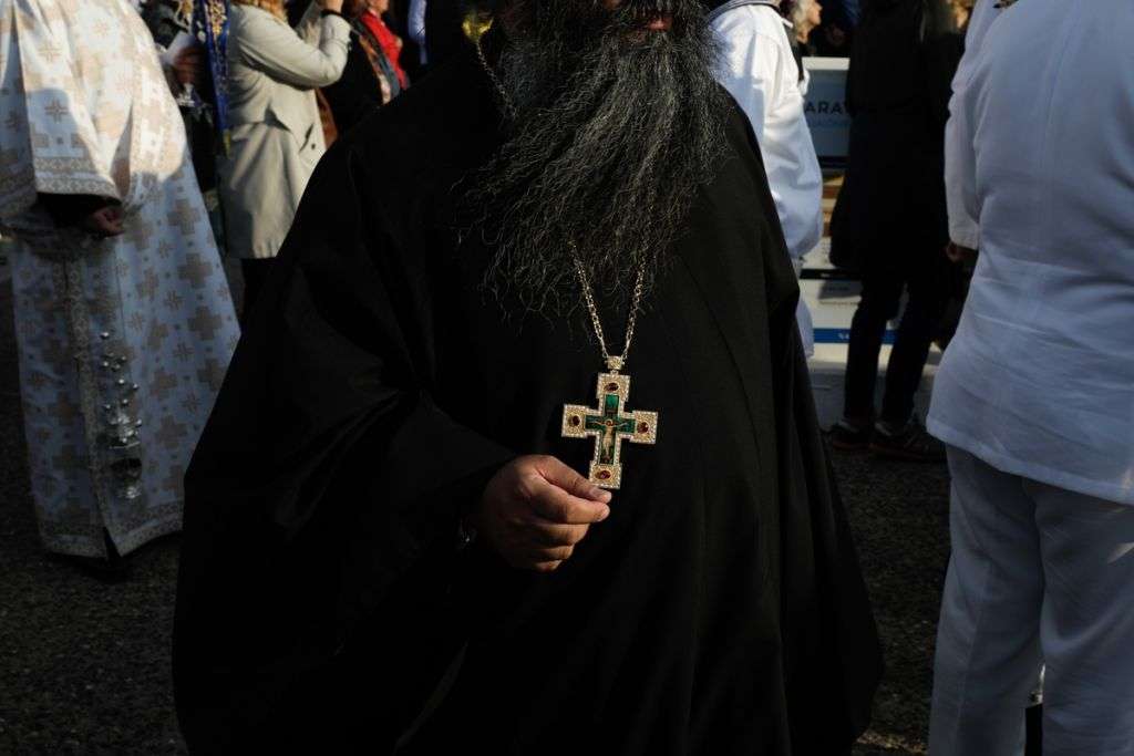 Θεσσαλονίκη: Στο εδώλιο πρώην αρχιμανδρίτης για απάτη με «δωρεές» άνω του 1,3 εκατ. ευρώ