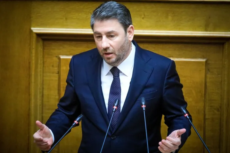 Ανδρουλάκης: «Τα απλά δεν λύνονται με επικοινωνία – Ψηφίζουμε ό,τι υπηρετεί το δημόσιο συμφέρον»