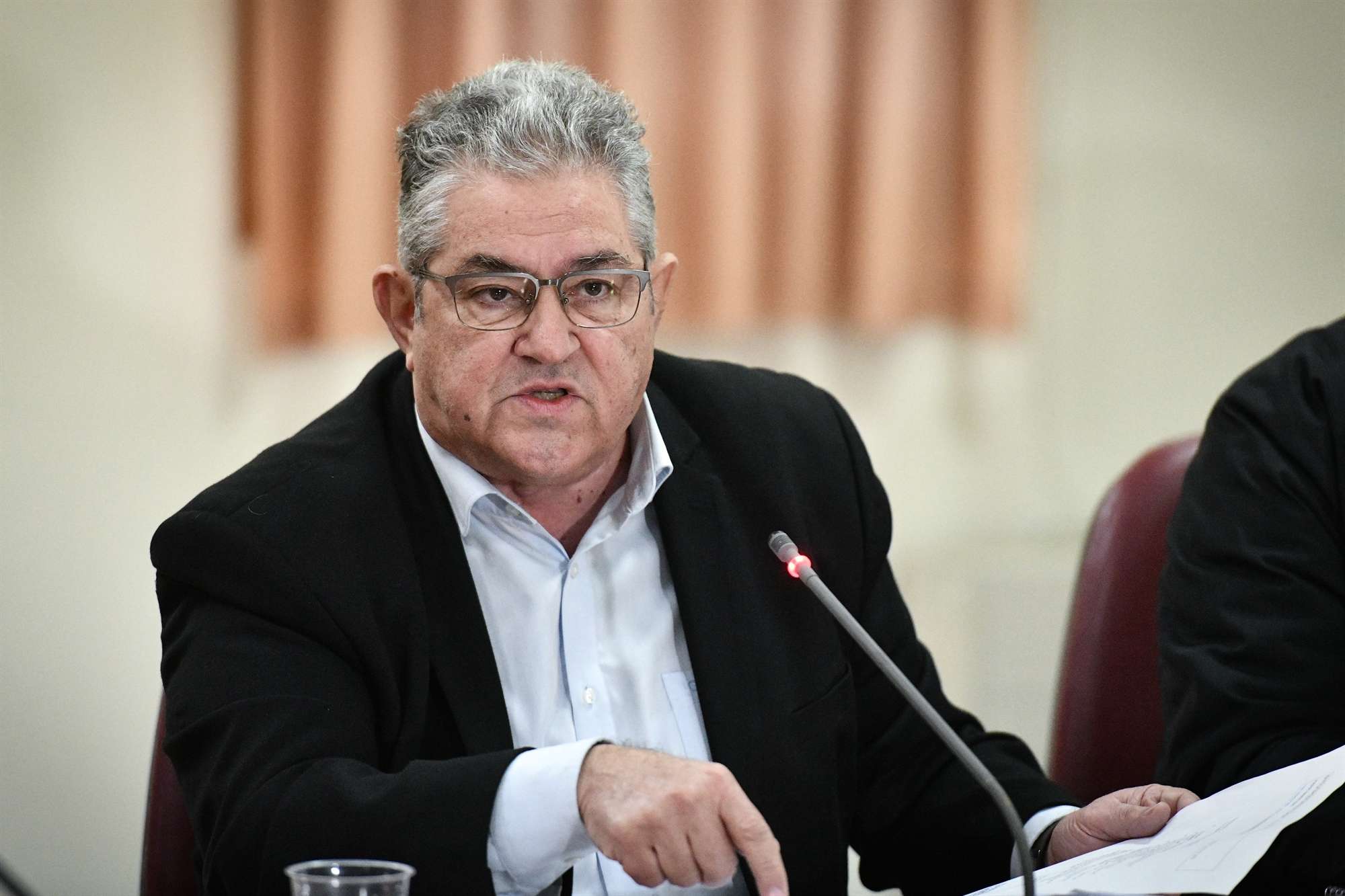 Απορρίφθηκε η άρση ασυλίας του Δημήτρη Κουτσούμπα
