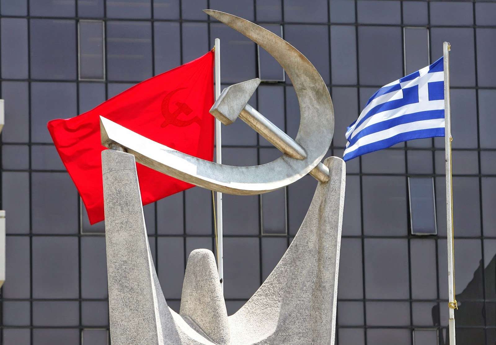ΚΚΕ για συνάντηση Μητσοτάκη – Ερντογάν: «Τα ζητήματα παραμένουν και οξύνονται»