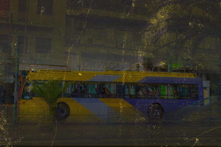 Πολίτης ή Κάτοικος: Το χρονικό μιας προαναγγελθείσας αστικής λοβοτομής