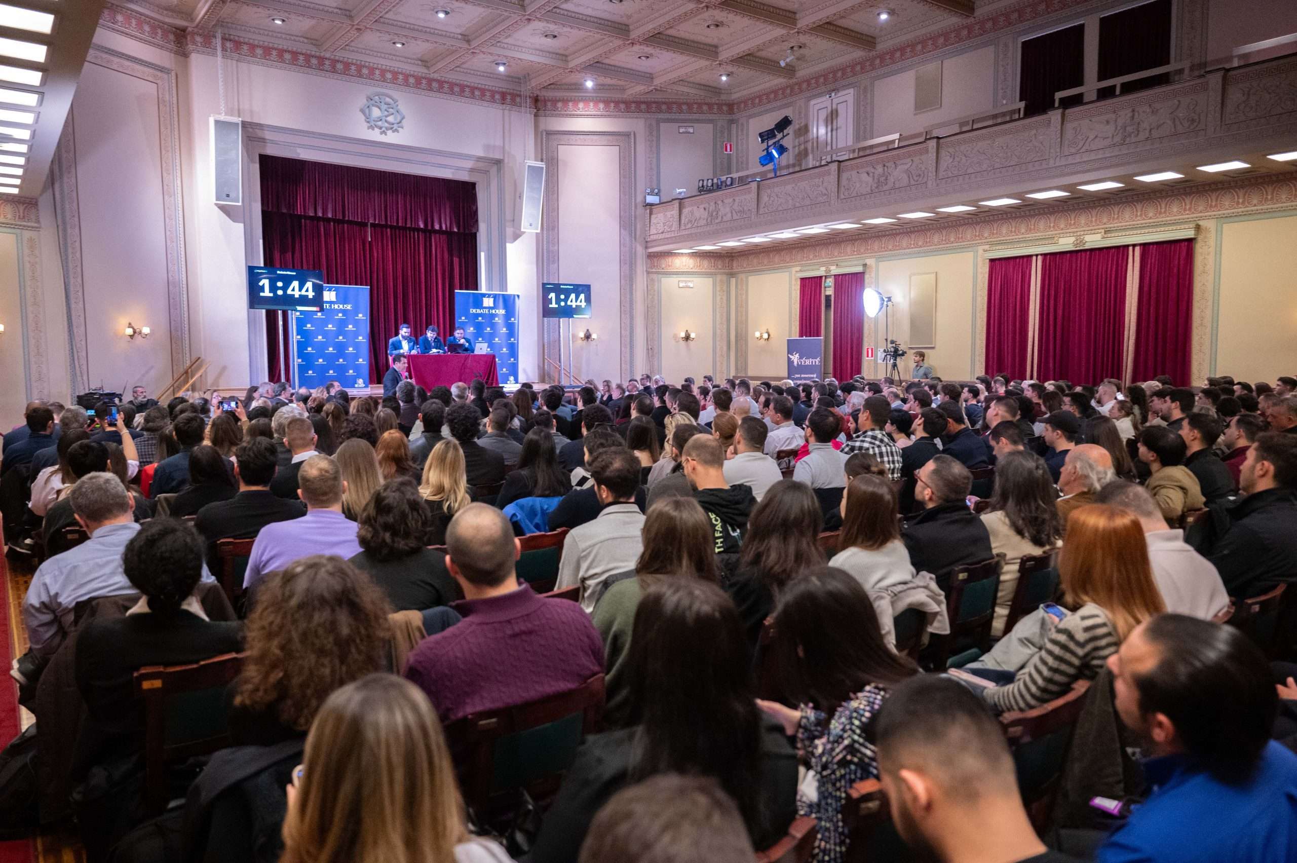 Από την πόλωση στον διάλογο: Το debate για το μεταναστευτικό που ξεχώρισε