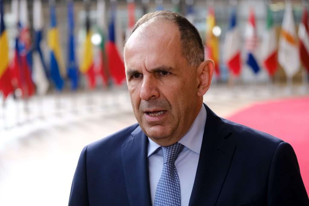 Γεραπετρίτης: «Το Ιράν να σεβαστεί τους κανόνες του διεθνούς δικαίου της θάλασσας»