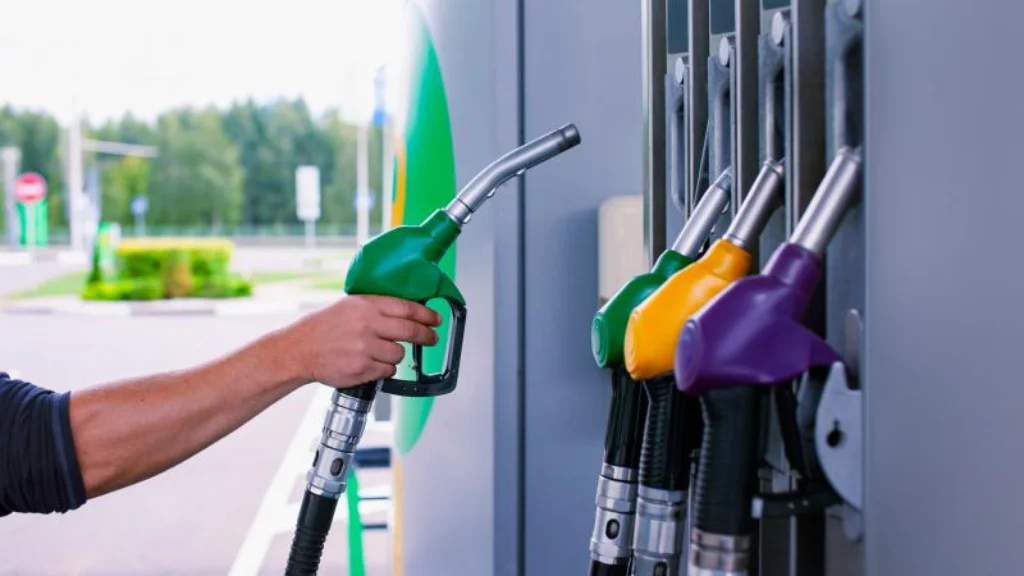 Fuel Pass: Ποιοι το παίρνουν και πώς