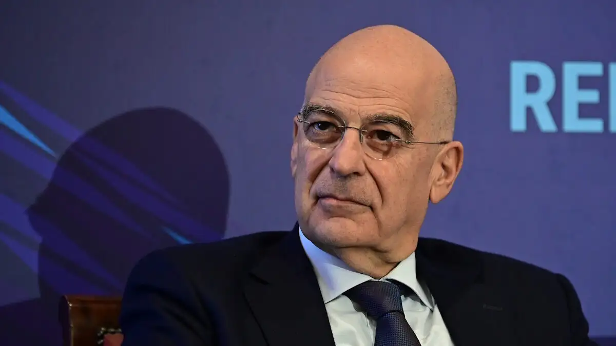 Δημοσκόπηση Alco: Πιο πετυχημένος υπουργός ο Δένδιας