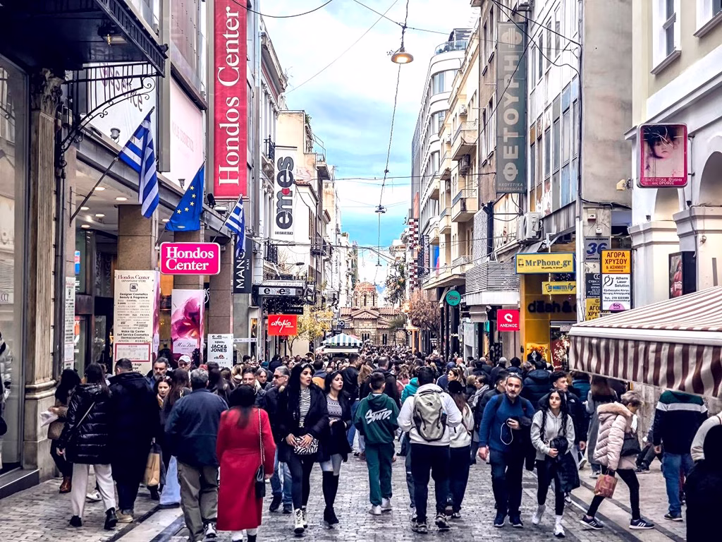 Πάσχα: Ποιο είναι το εορταστικό ωράριο των καταστημάτων
