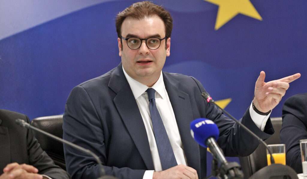 Πιερρακάκης: «Ο πόλεμος μπορεί να οδηγήσει σε μία από τις σοβαρότερες ενεργειακές κρίσεις της ιστορίας»