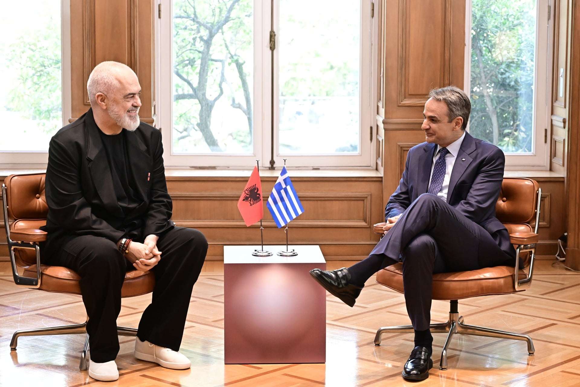 Μητσοτάκης σε Ράμα: «Ευκαιρία να λύσουμε εκκρεμή ζητήματα»