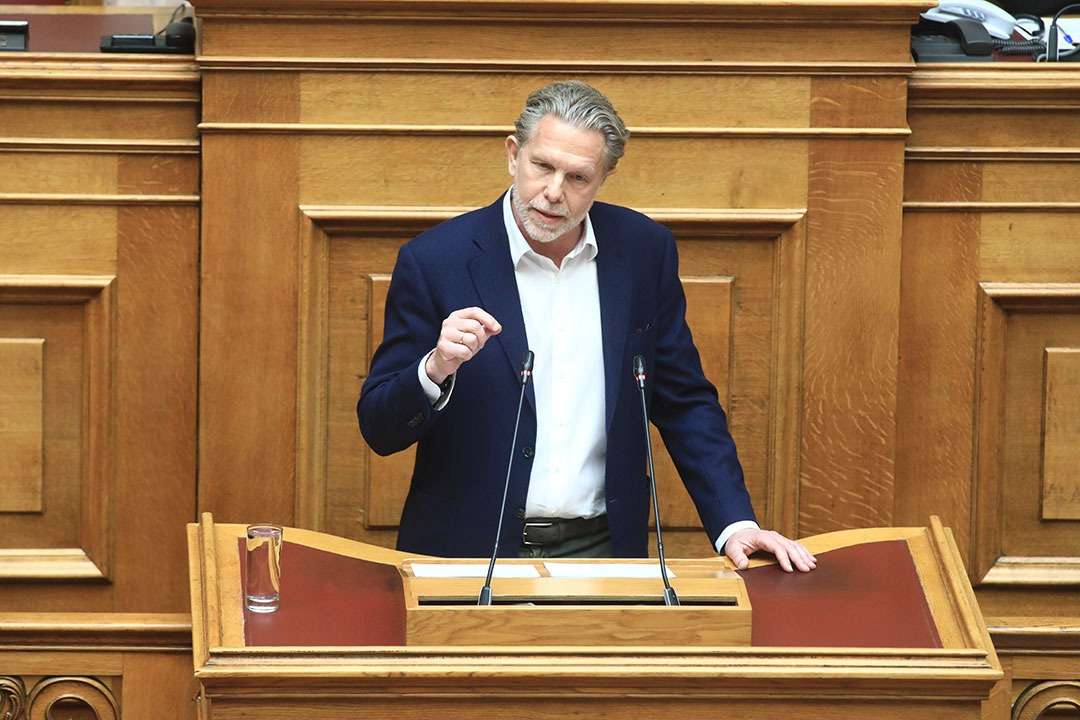 Γερουλάνος για υποκλοπές: «Μα κανένας στην Κυβέρνηση δεν θέλει να ξέρει;»